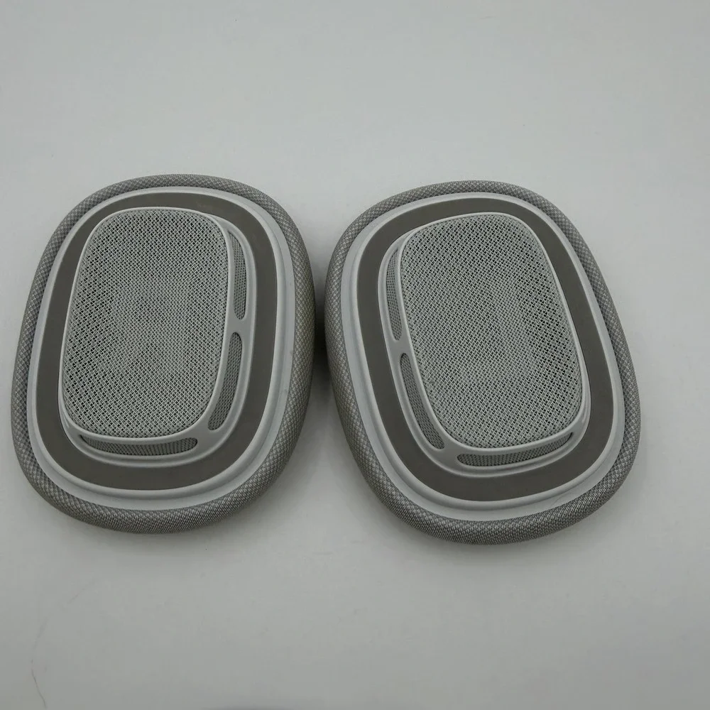 Apple AirPods Max Wireless Over-Ear Headset A2096 - Silver w/ Case